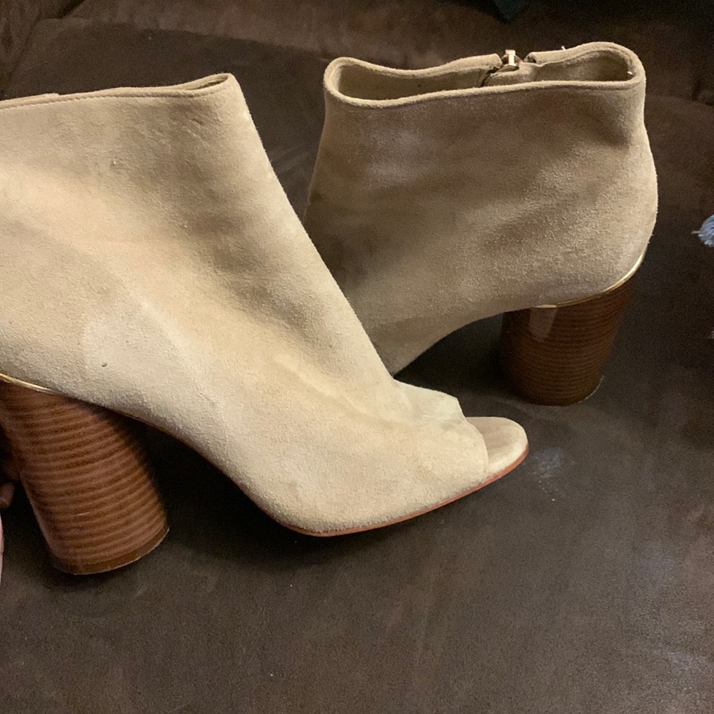 John Camuto Peep toe booties